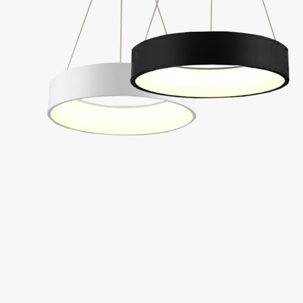 White & Black Ring pendant